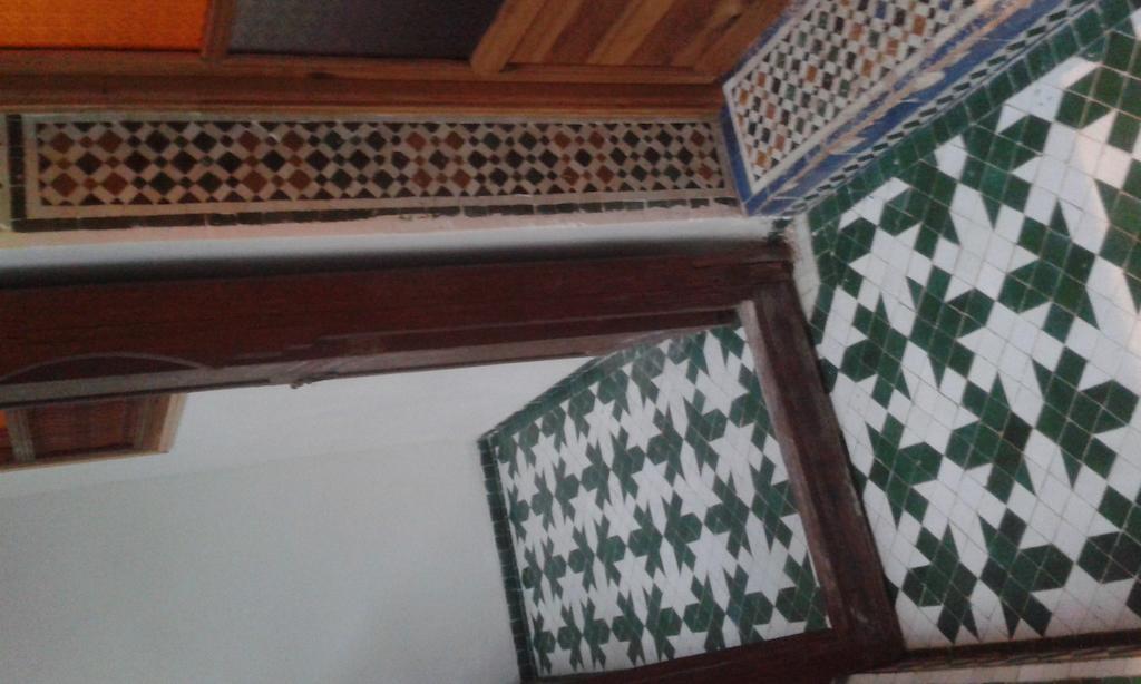 Riad Mikou Fes Luaran gambar